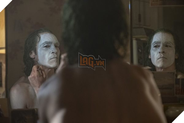 Có đáng không khi gọi Joker của Joaquin Phoenix là phiên bản phản diện hoàn hảo nhất?