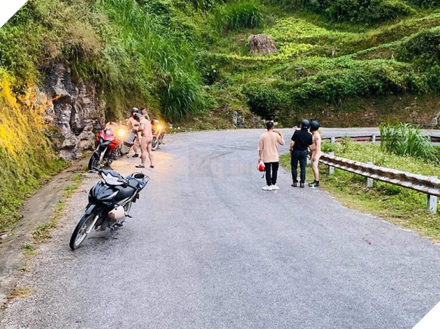 Facebooker đình đám Hiếu Orion rủ bạn khỏa thân lái xe máy tới khách sạn 7 tầng trên đèo Mã Pì Lèng-3