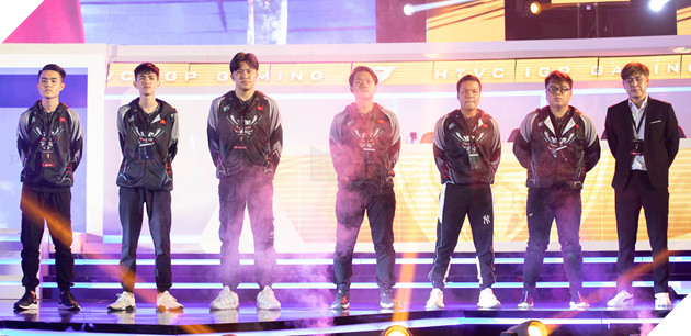 Team Flash - Nhà đương kim vô địch Thế giới thể hiện đẳng cấp tại Đấu trường Danh Vọng