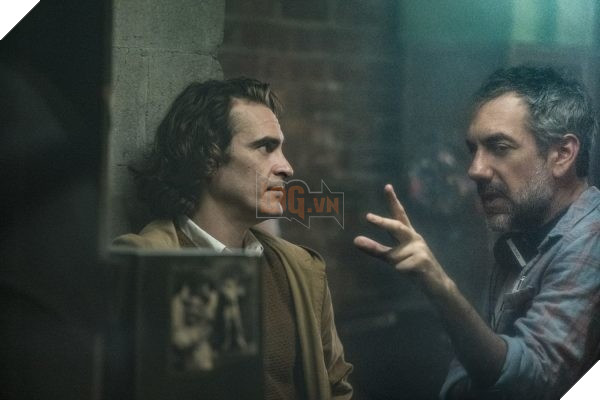 Warner Bros tiết lộ suýt nữa thì đã không có Joker nào ra mắt! 4