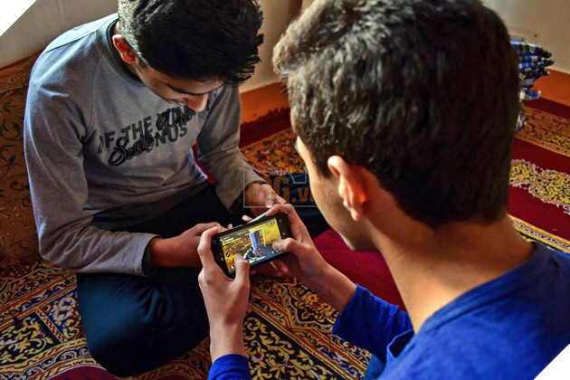 Nghiện chơi game nặng, cậu học sinh giả bị bắt cóc để đòi tiền chuộc nạp game 3