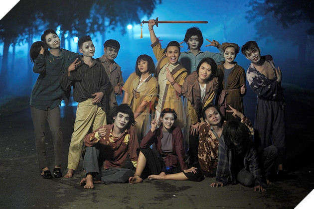 Ra rạp thời phim Việt chông chênh, showbiz trông chờ điều gì ở Pháp sư mù của Huỳnh Lập? 5