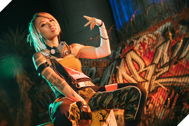 LMHT: Không thể rời mắt với bộ cosplay True Damage cực chuẩn của người hâm mộ 4