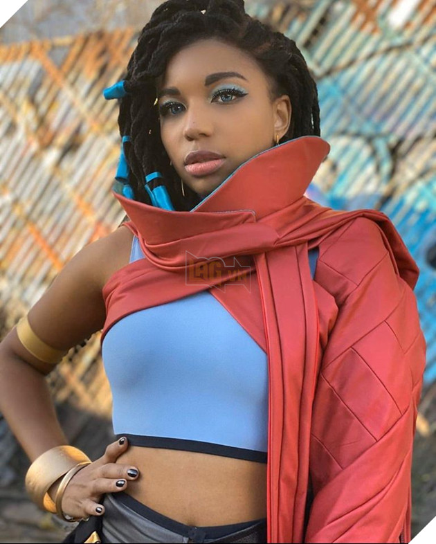 LMHT: Không thể rời mắt với bộ cosplay True Damage cực chuẩn của người hâm mộ 10