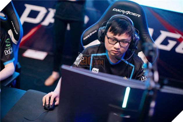 LMHT: Thầy Ba bất ngờ hé lộ thu nhập của SofM, một tháng thu nhập không dưới 2 tỷ đồng