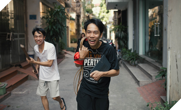 1977 Vlog chính thức làm nên lịch sử: Triệu sub ẵm nút vàng YouTube chỉ với vỏn vẹn 4 video - Ảnh 2.