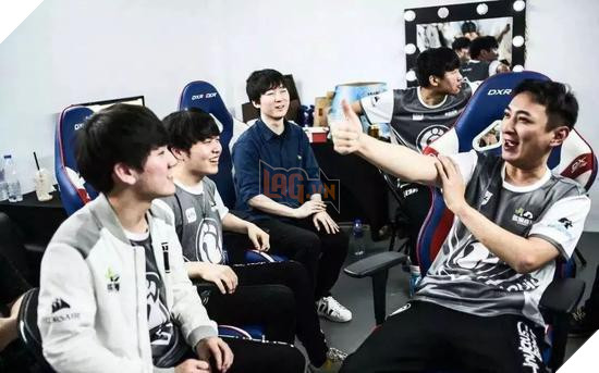 LMHT: Thiếu gia Vương Tư Thông bị tòa án triệu tập, IG có nguy cơ tan rã 2