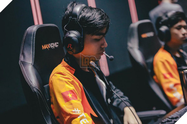 LMHT: Drama Team Flash và SGD căng thẳng dâng cao, săp có video bóc phốt cực mạnh 2