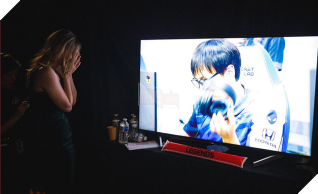 LMHT - Khoảnh khắc đau lòng: Nữ thần Sjokz bật khóc một mình nơi hậu trường vì thất bại của G2 Esports - Ảnh 6.