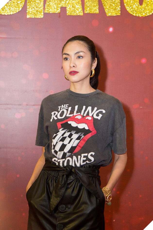 Cặp đôi Bỗng dưng muốn khóc tái ngộ, dàn người đẹp hút hồn sải bước trên thảm đỏ ra mắt phim Hoa hậu giang hồ 4