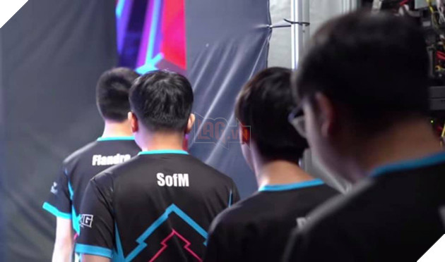 SofM chính thức xác nhận sẽ tiếp tục ở lại Trung Quốc, nhiều khả năng ký hợp đồng mới cùng LNG Esports - Ảnh 2.
