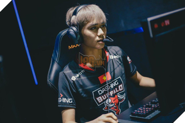 LMHT: Đăng ảnh team đi ăn không có BigKoRo và Palette, Naul khiến các fan nghi vấn việc cặp đôi này sẽ về GAM - Ảnh 1.