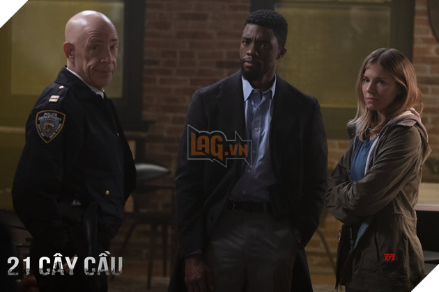 21 cây cầu hứa hẹn trở thành bộ phim hành động kịch tính dịp cuối năm 4