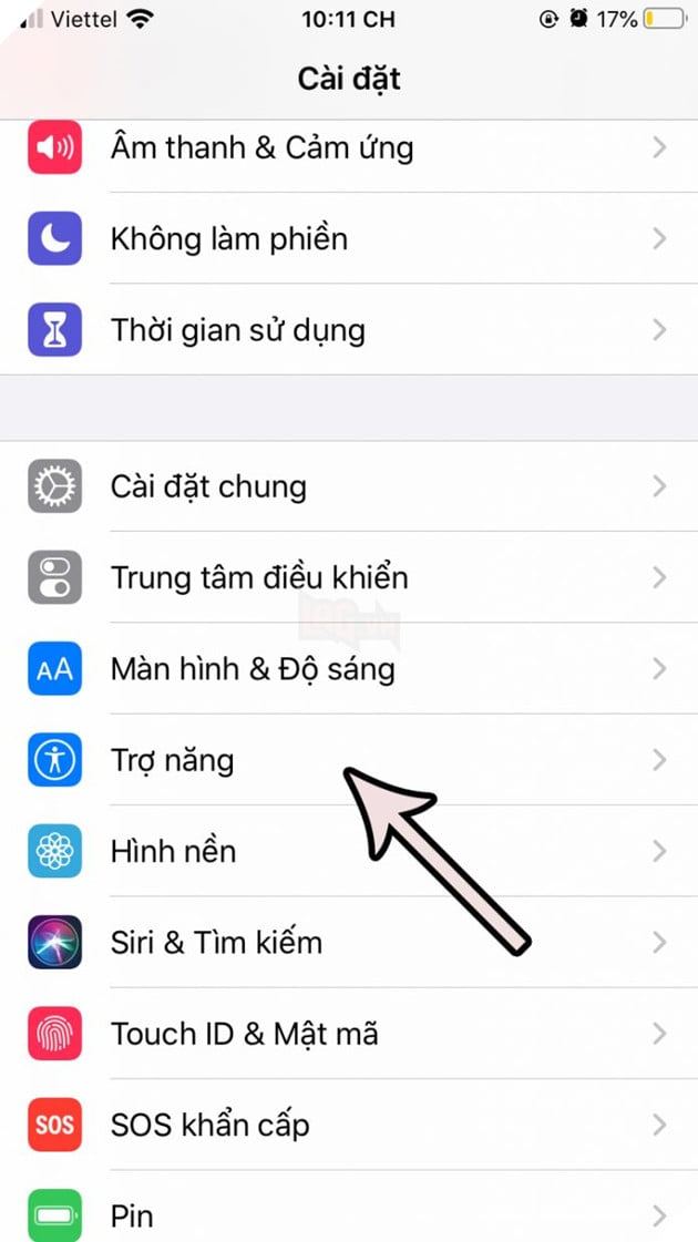 Hướng dẫn: Cách tắt tính năng độ sáng tự động, giúp thiết bị iPhone không bị hao tốn pin 3