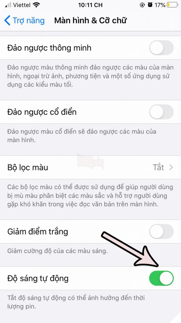 Hướng dẫn: Cách tắt tính năng độ sáng tự động, giúp thiết bị iPhone không bị hao tốn pin 5