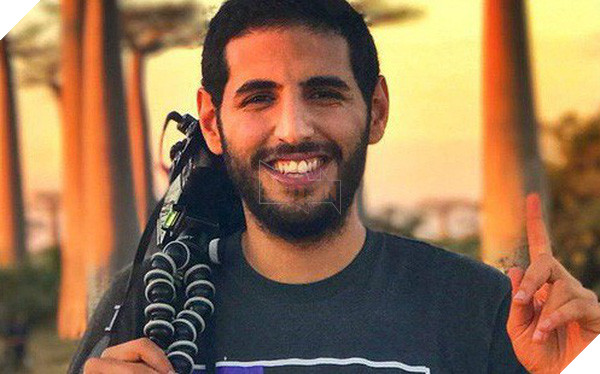 Nas Daily - travel blogger khiến Khoai Lang Thang cảm thấy bị thiếu t&#244;n trọng: Từng học Harvard, bỏ việc lương 3 tỷ để đi du lịch khắp nơi