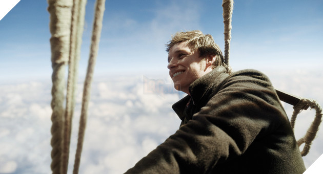 Cặp đôi ấn tượng của điện ảnh Anh Quốc tái hợp trong cuộc chiến sinh tử trên không 2