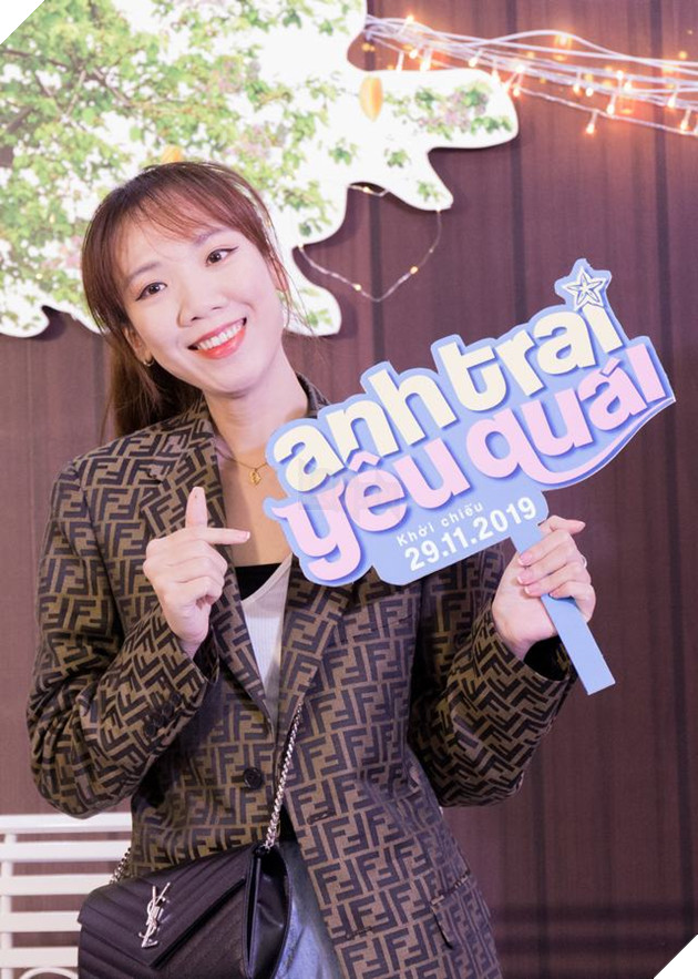 Ngô Thanh Vân, Ngọc Trinh, Sam, Diệu Nhi cùng dàn sao Việt tề tựu đông đủ trong họp báo ra mắt phim Anh trai yêu quái  19