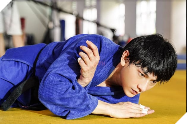 Review Anh trai yêu quái: Bộ phim chất lượng mở đầu cho giai đoạn cuối năm hoành tráng của điện ảnh Việt