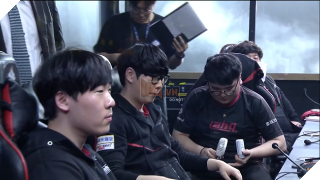 Liên Quân Mobile: Tin sốc, Thần Rừng từng đánh cho Team Flash toát mồ hôi tuyên bố bán acc, nghỉ game - Ảnh 1.