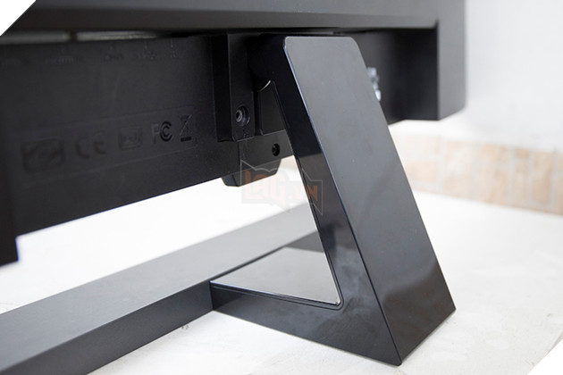 Review màn hình BenQ EW3270U: Màn hình gaming 4K HDR giá tốt cho game thủ 9