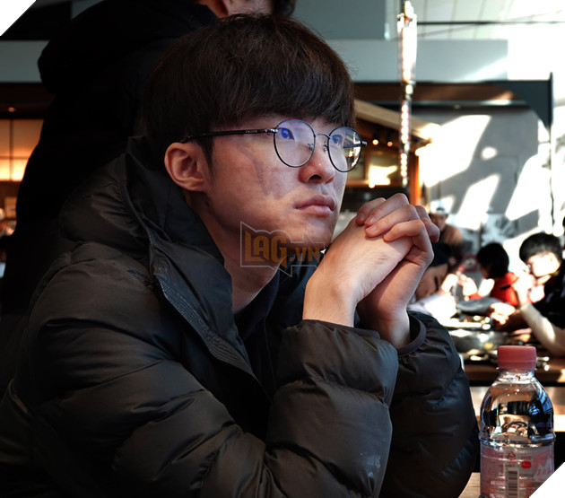 LMHT: Hình ảnh Faker và Teddy buồn bã tại sân bay khiến người hâm mộ chạnh lòng 2