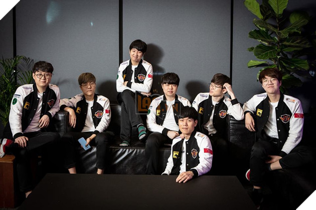 LMHT: Hình ảnh Faker và Teddy buồn bã tại sân bay khiến người hâm mộ chạnh lòng 7