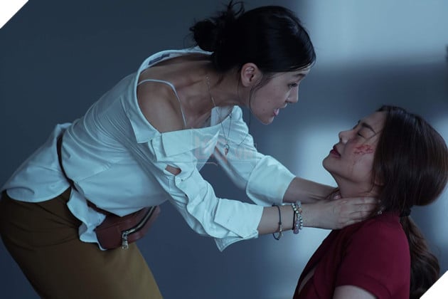 Ekip chị chị em em lại nhá hàng cực sốc, hứa hẹn khuynh đảo phòng vé cuối năm 3