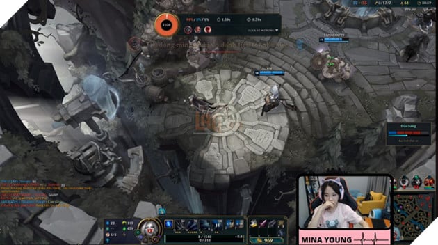 Suýt khóc òa vì bị đối phương giết tới 18 mạng, cô giáo Mina Young vẫn đốn tim học trò vì biểu cảm quá đáng yêu - Ảnh 4.