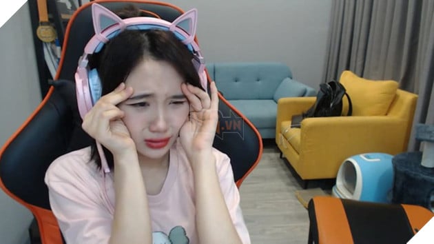 Suýt khóc òa vì bị đối phương giết tới 18 mạng, cô giáo Mina Young vẫn đốn tim học trò vì biểu cảm quá đáng yêu - Ảnh 9.