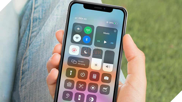 Hướng dẫn: Xem phần trăm pin trên dòng iPhone có thiết kế Notch