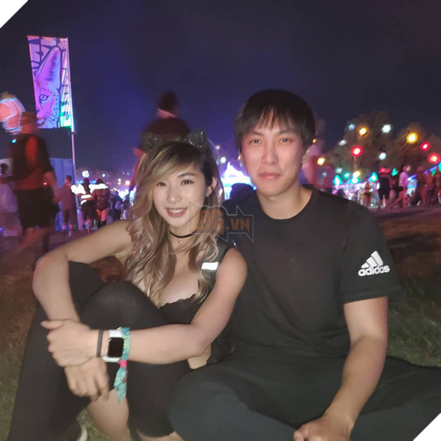 Thoát kiếp friendzone theo phong cách Doublelift: bị TSM đuổi cổ, kết thân rồi cưa đổ luôn quản lý TSM - Ảnh 3.