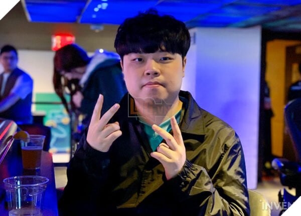 LMHT: Người ra đi Clid gửi lời cảm ơn và xin lỗi tới fan SKT - Ảnh 2.