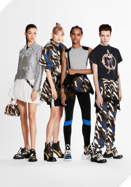 Một chiếc áo khoác biker LMHT của Louis Vuitton có giá 127 triệu VNĐ