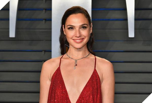 Khi chị đại Diana bỏ cả khiên lẫn kiếm trong Wonder Woman 1984 và lời lý giải của Gal Gadot 2