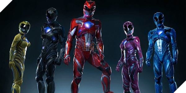 Thương hiệu Power Rangers tiếp tục tái khởi động, với bối cảnh thập niên 90 2