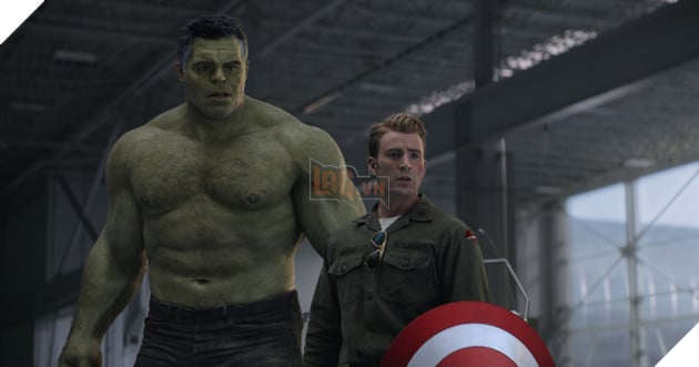 Người khổng lồ xanh Mark Ruffalo: Đóng phim siêu anh hùng nhiều lúc cũng xấu hổ lắm chứ bộ - Ảnh 1.