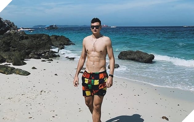 Cộng đồng mạng “dậy sóng” với từ khoá thủ môn Đặng Văn Lâm vì đoạn clip nhạy cảm. (Ảnh FBNV)