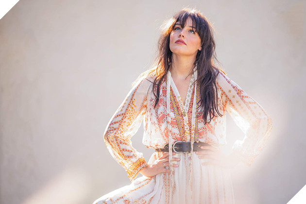 Điểm danh dàn nữ chính đốn tim khán giả trong Black Christmas 4