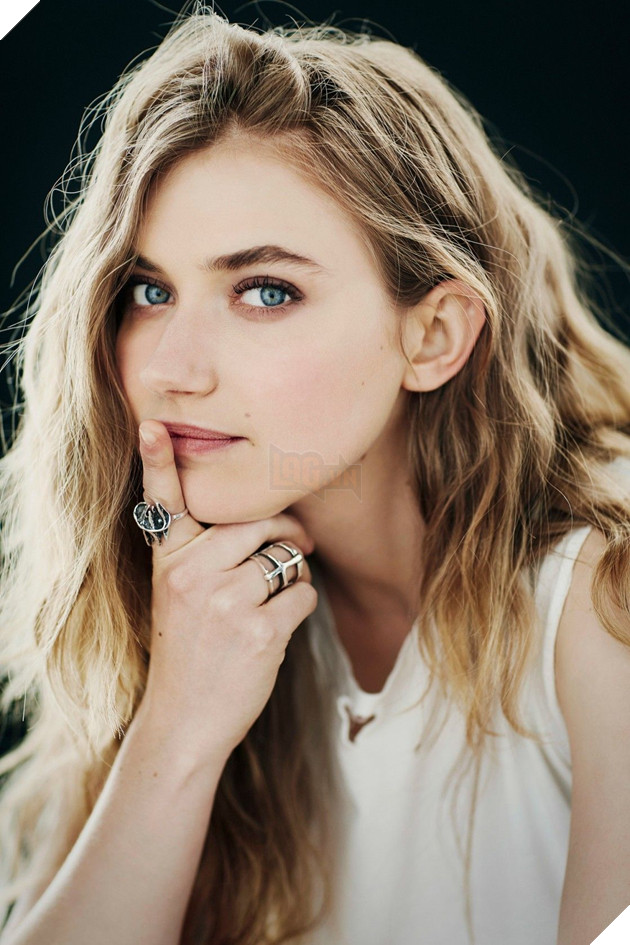 Điểm danh dàn nữ chính đốn tim khán giả trong Black Christmas