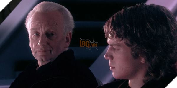 Emperor Palpatine, kẻ tái xuất trong Star Wars: The Rise of Skywalker, là ai? 4
