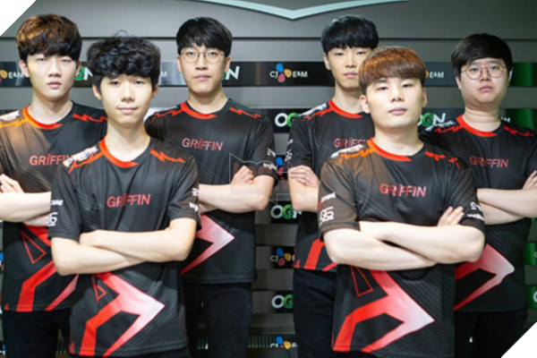 Tan hoang vì scandal, hàng loạt lãnh đạo Griffin ra đường, đội tuyển đang trở thành tổ chức vô chủ - Ảnh 2.