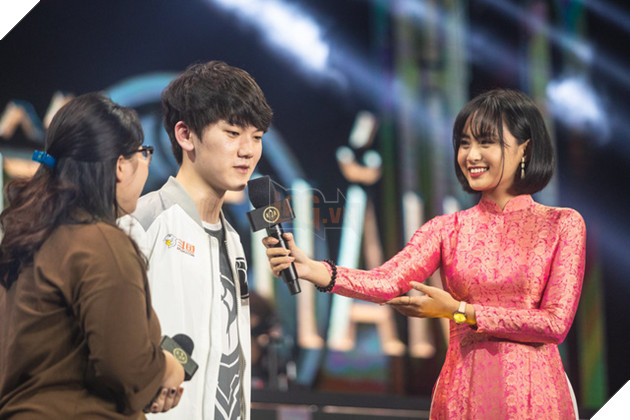 MC Minh Nghi dành tiền kinh doanh để làm từ thiện, fan trầm trồ: Đúng là thiên thần, đã xinh đẹp lại còn tốt bụng - Ảnh 9.