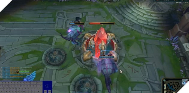 LMHT: Game thủ lại phát hiện lỗi bug triệu hồi 2 Sứ Giả Khe Nứt đi đập nhà bá đạo