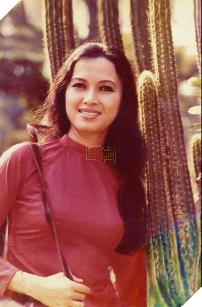 Điểm lại những bóng hồng tuyệt sắc trong cuộc đời của cố nghệ sĩ Chánh Tín 3