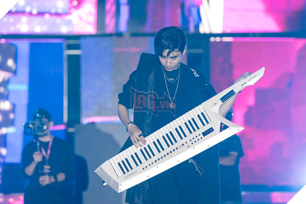 Loạt ảnh K-ICM cuồng nhiệt trên sân khấu Đại hội 360mobi hậu scandal với Jack J97  2