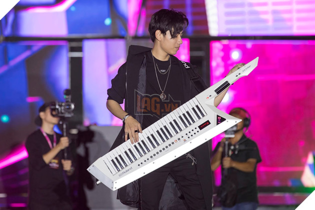 Loạt ảnh K-ICM cuồng nhiệt trên sân khấu Đại hội 360mobi hậu scandal với Jack J97  3