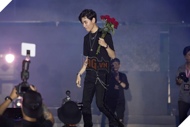 Loạt ảnh K-ICM cuồng nhiệt trên sân khấu Đại hội 360mobi hậu scandal với Jack J97  4