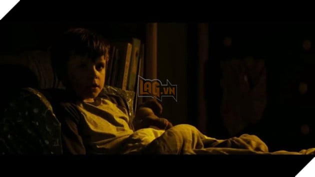 Tổng hợp 3 cảnh quay bị cắt trong The Grudge khiến khán giả rùng mình vì quá dã man 4