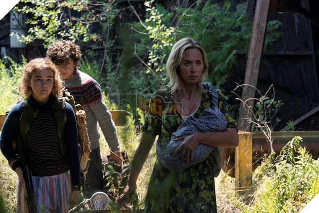 A Quite Place 2 tung trailer thót tim, đầy rùng rợn